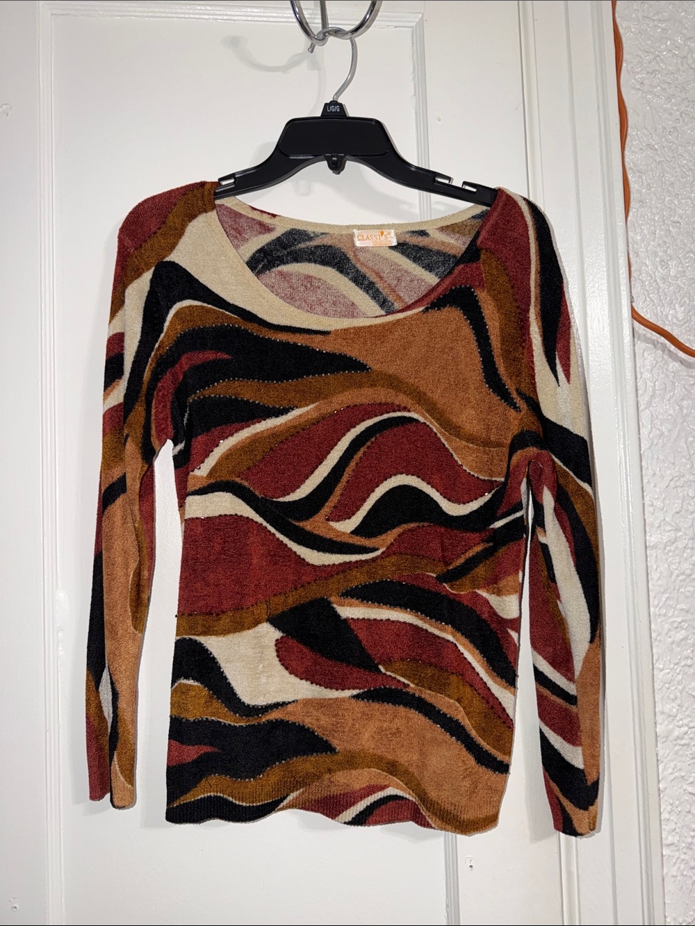 Abstract Wave Knit Sweater in Rust, Black & Cream